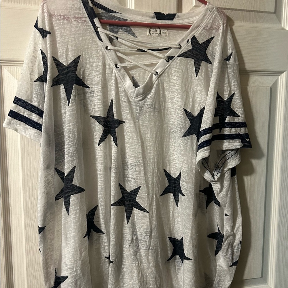 Women's Star Print Lace-Up Top